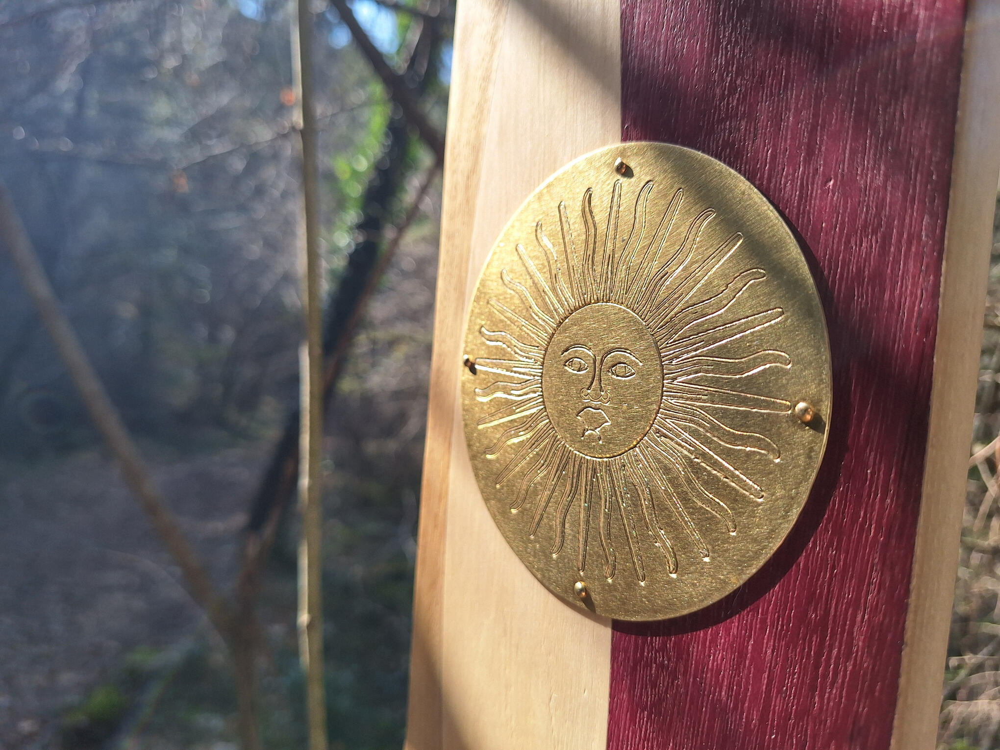 Tableau de marqueterie et laiton vertical - Les Trois Cercles