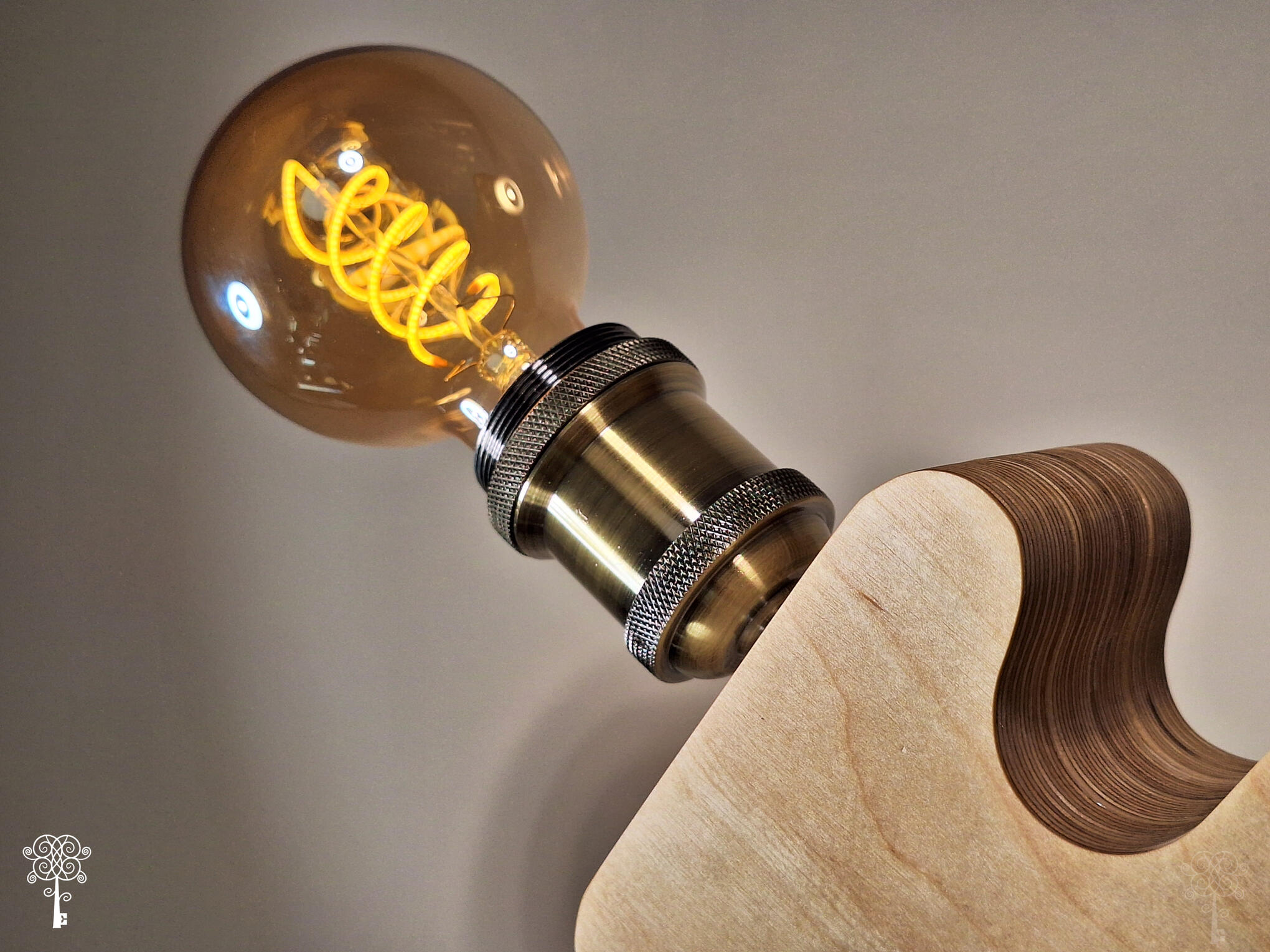Luminaire en marqueterie et bouleau - Les trois cercles