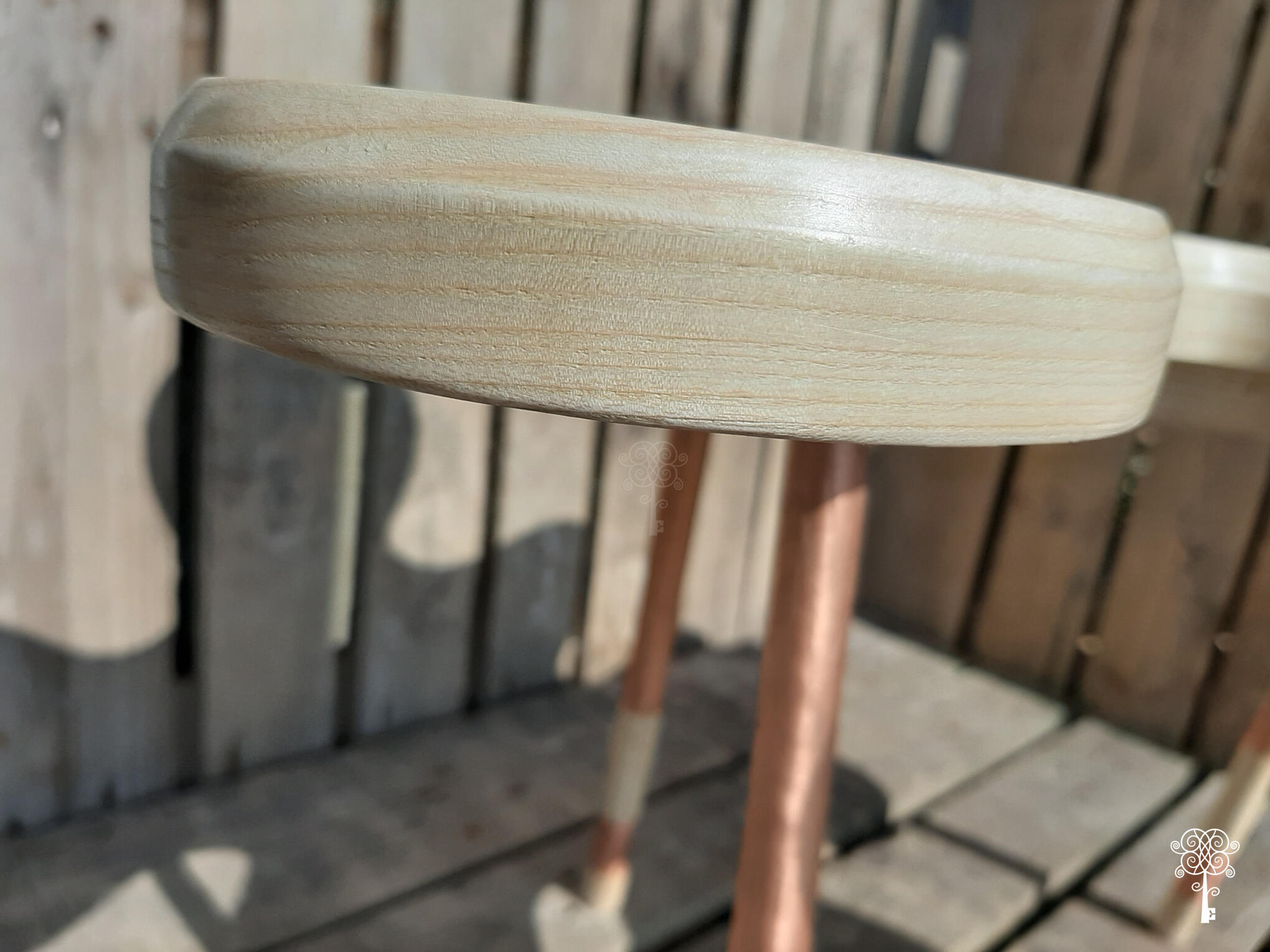 Plateau de petite table en frêne massif - Les Trois Cercles